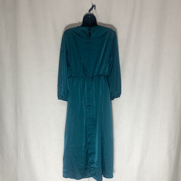 PRETTYGARDEN Satin Maxi Dress Puff Long Sleeve Crewneck Cutout  A-line Long - Picture 8 of 16